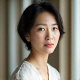 森 彩香 デザイナー兼著者のプロフェッショナルなポートレート